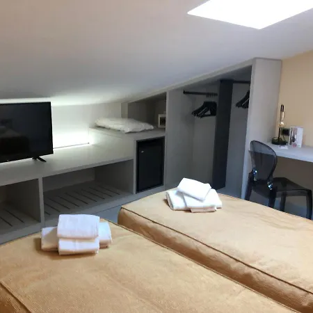 Tirrenia 3* Виареджо