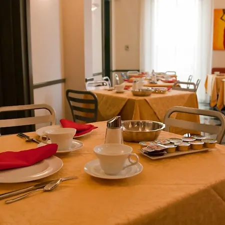 Tirrenia 3*