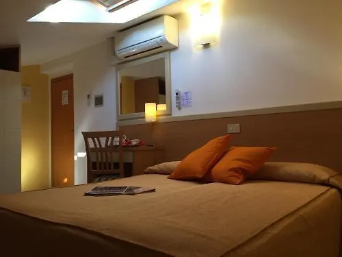 Tirrenia Hotel Viareggio