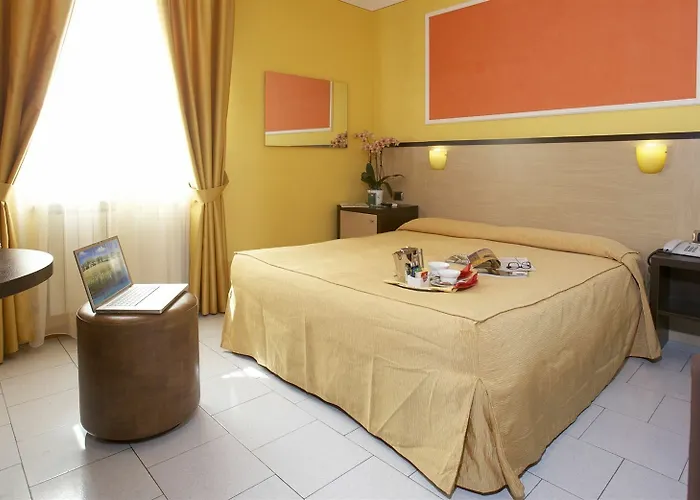 ティレニア ヴィアレッジョ