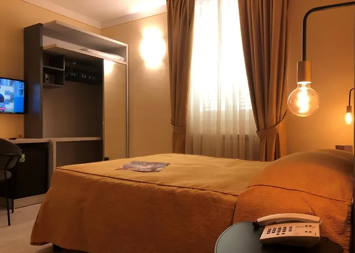 ティレニア ホテル