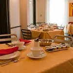 Tirrenia 3*